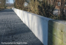 Hochwasserschutzmauer in Ahlen